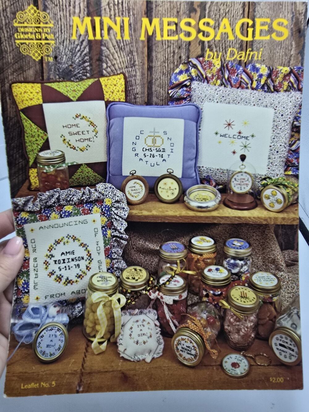 Cross Stitch Pattern Mini Messages Dafni Gloria & Pat Leaflet 5 1979 Vtg Sampler